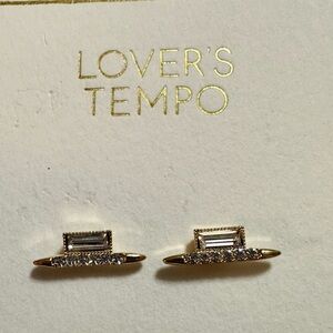 Lover’s Tempo NWT Gold Crystal Bar Stud Earrings - White Crystal